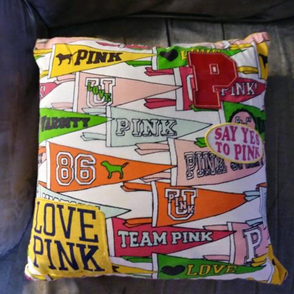 😴😴VS PINK COLLEGE PILLOW 😴😴